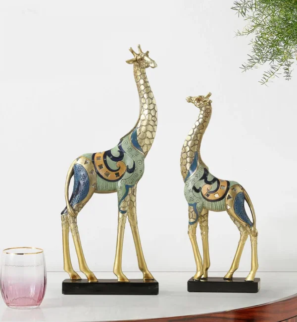 Giraffe Décor - Image 7